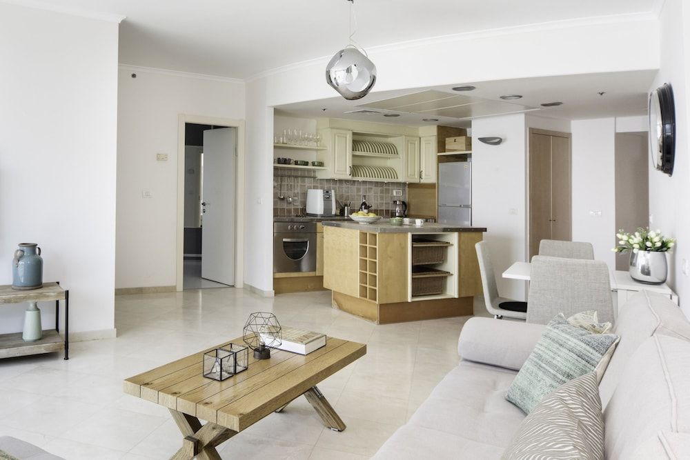 Luxurious 90sqm 2BR Beach Front Apartment, 2 Bedrooms, Beachfront 13