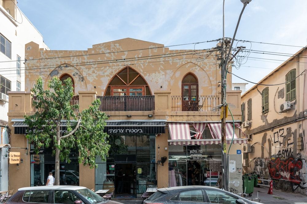 undefined Stylish flat at Rothschild boulevard 2