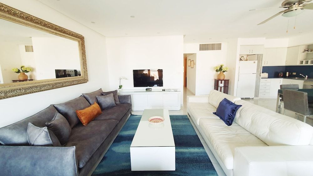 undefined Beautiful Apt Pool Hamam Sauna Y4 9