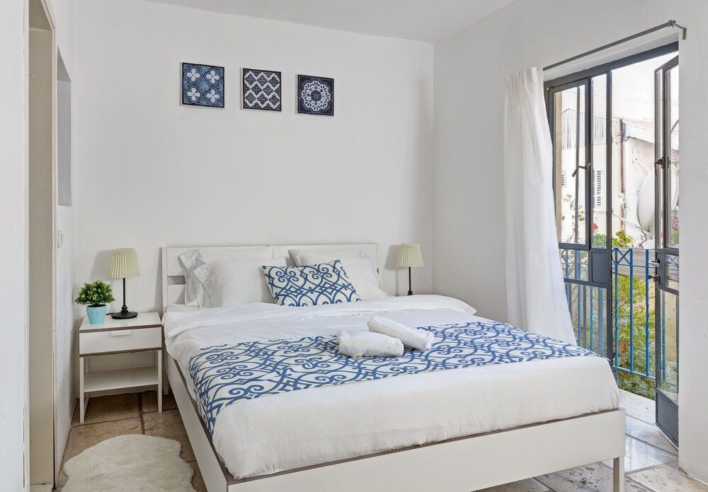 undefined Neve Tzedek Megic - Hugh garden Terrace 3