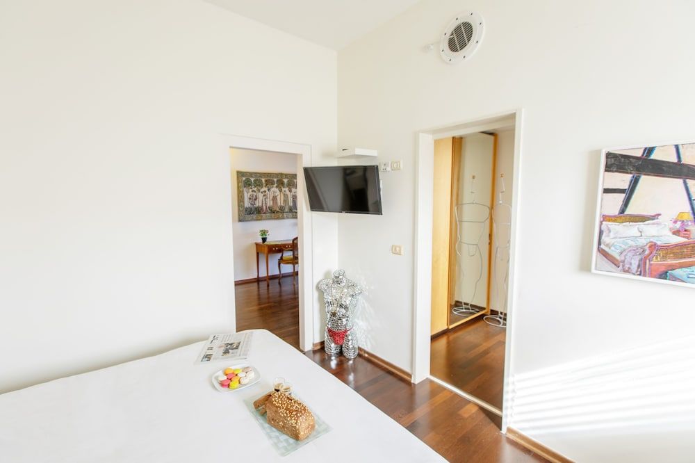 undefined Charming 1 Bdr Apt - Rothschild TL59 5