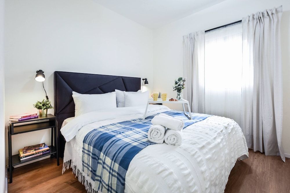 undefined Apt with Balcony In the Heart of TLV 3