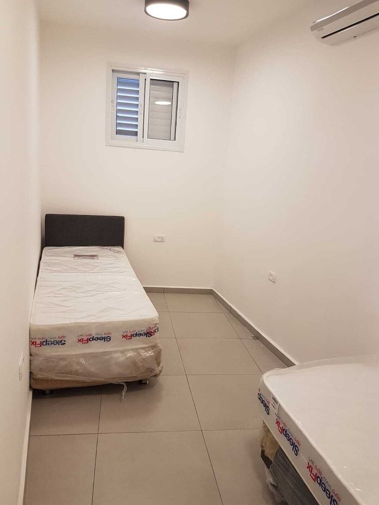 undefined AirTLV Hatikva Apartments 5