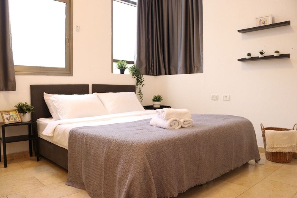 undefined AirTLV - Ben Yehuda 68 4