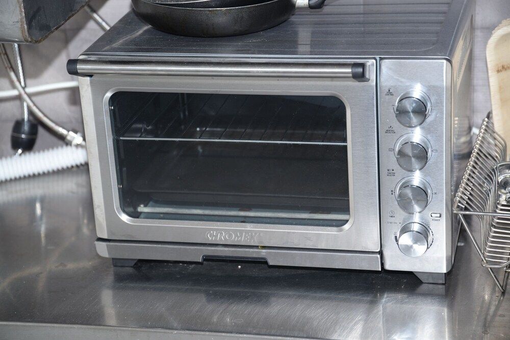 Stylish apt next to bograshov Economy Apartment, 1 Double Bed with Sofa bed, Ground Floor 5