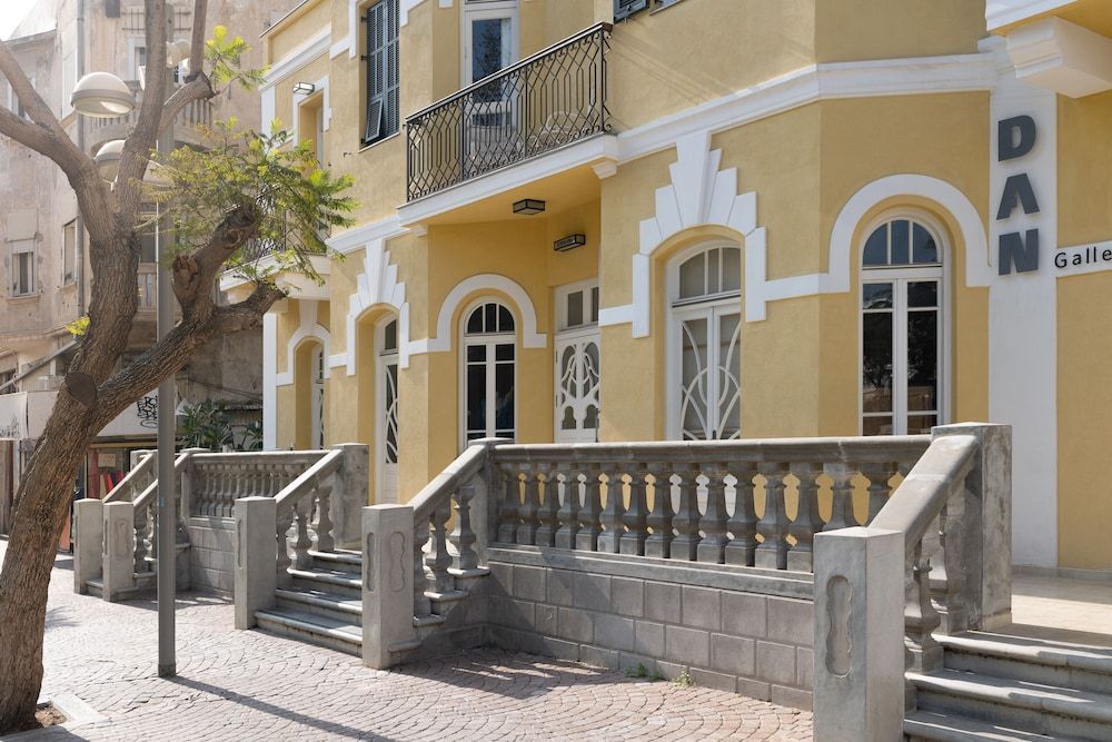 undefined Chic and Sunny in the Heart of Tel Aviv 3