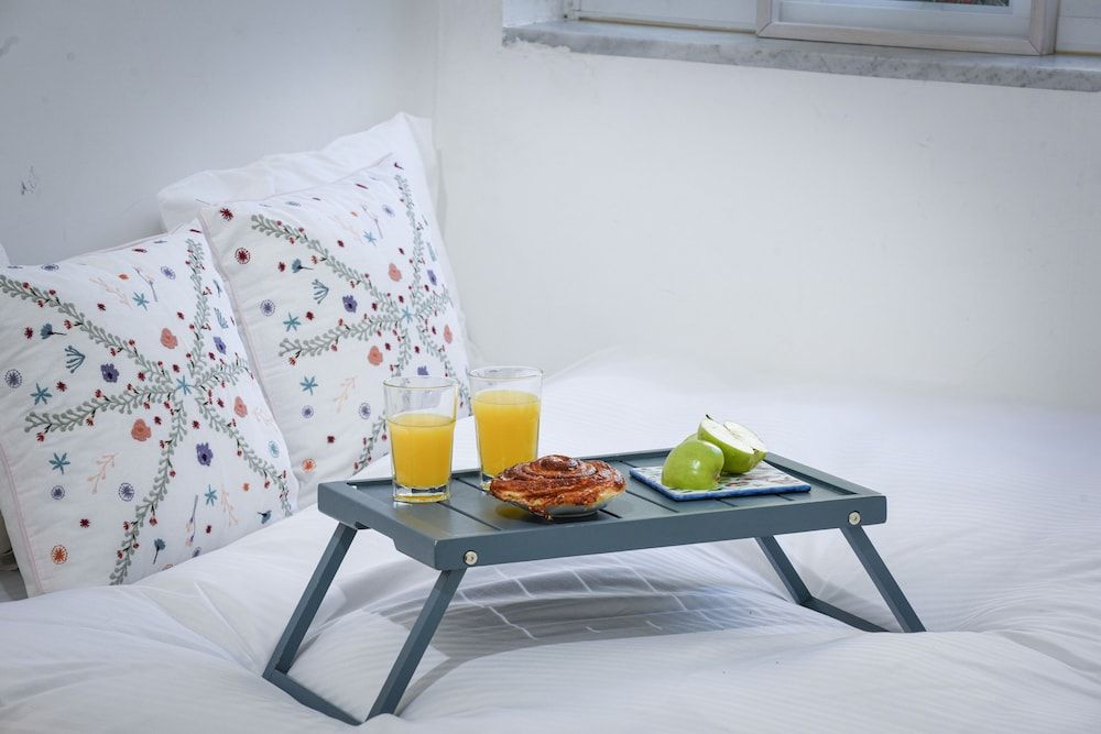 undefined Tranquil Garden Retreat by Sea N Rent 5