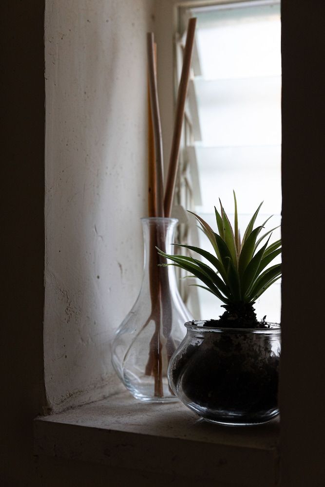 undefined Gorgeous Bauhaus Interior Near the Beach 9