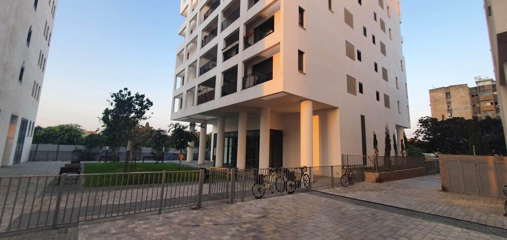 undefined Apartment Quartz 3BR Jaffa Hasidei Haumot Y7 5