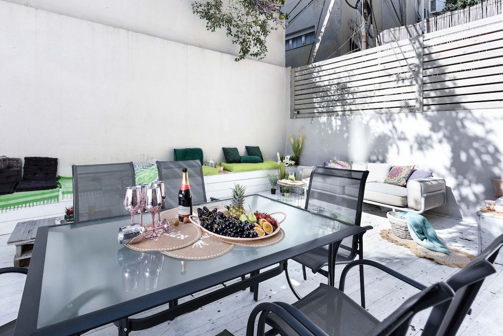 undefined Beautiful Interior with Private Outdoor 6