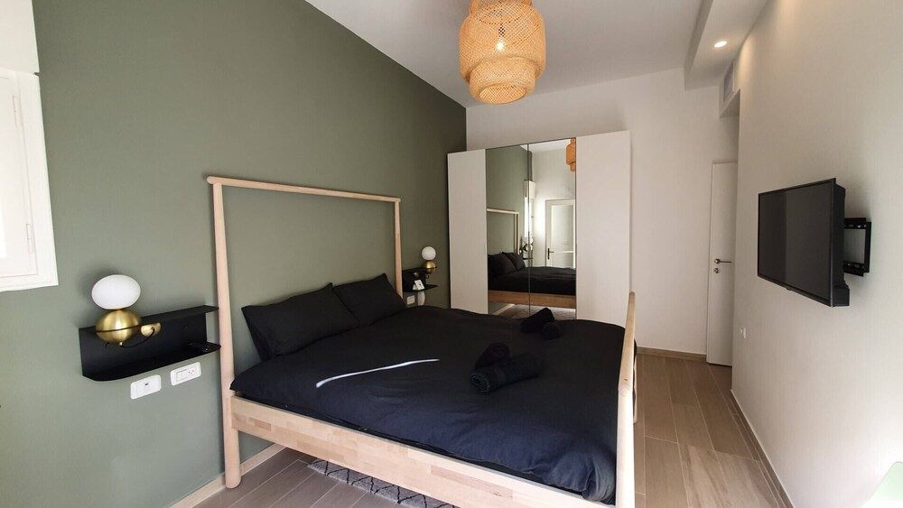 undefined Design 2 Bdr Apartment - Habima TL60 8