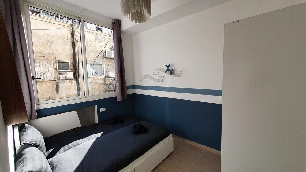 undefined Design 2 Bdr Apartment - Habima TL60 10