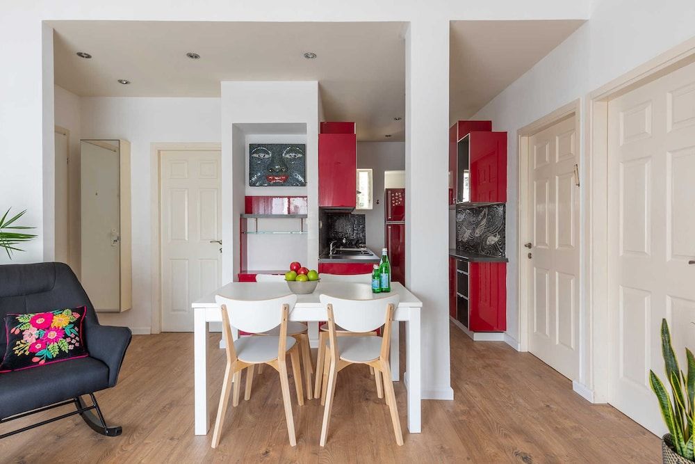 undefined F33 by TLV2RENT 3