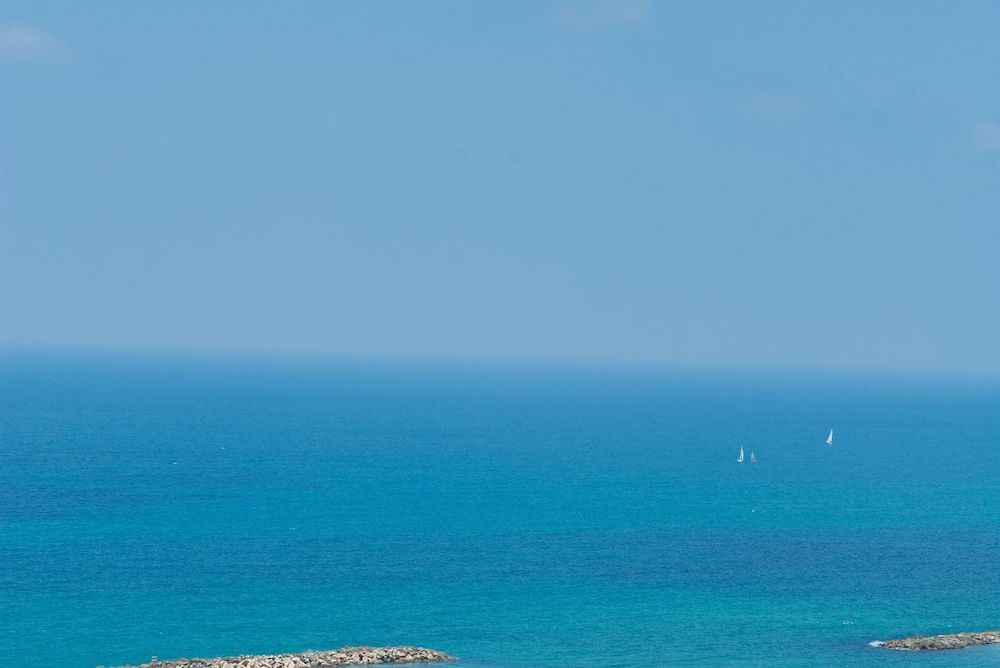 Awesome 2BR apt Balcony & pool access Apartment 30