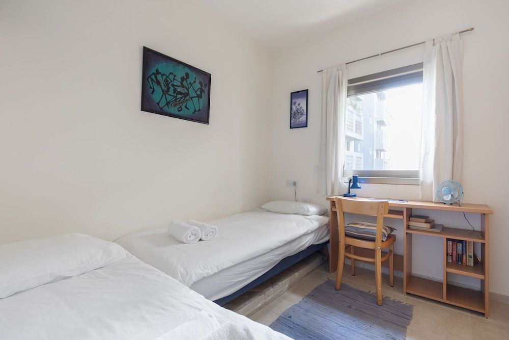 Bright Pearl For Exploring Tel-Aviv Apartment 5