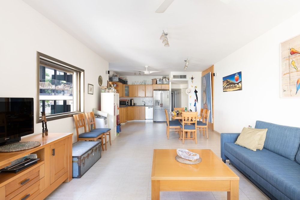 undefined Bright Pearl For Exploring Tel-Aviv 10