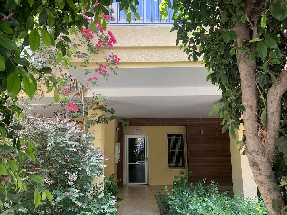 undefined Bright 3BR in the Beating Heart of TLV 4