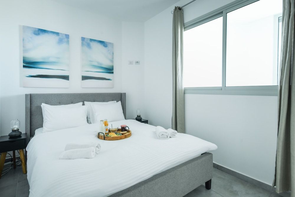 Luxe Apt in Top Tel Aviv Neighborhood Apartment 9