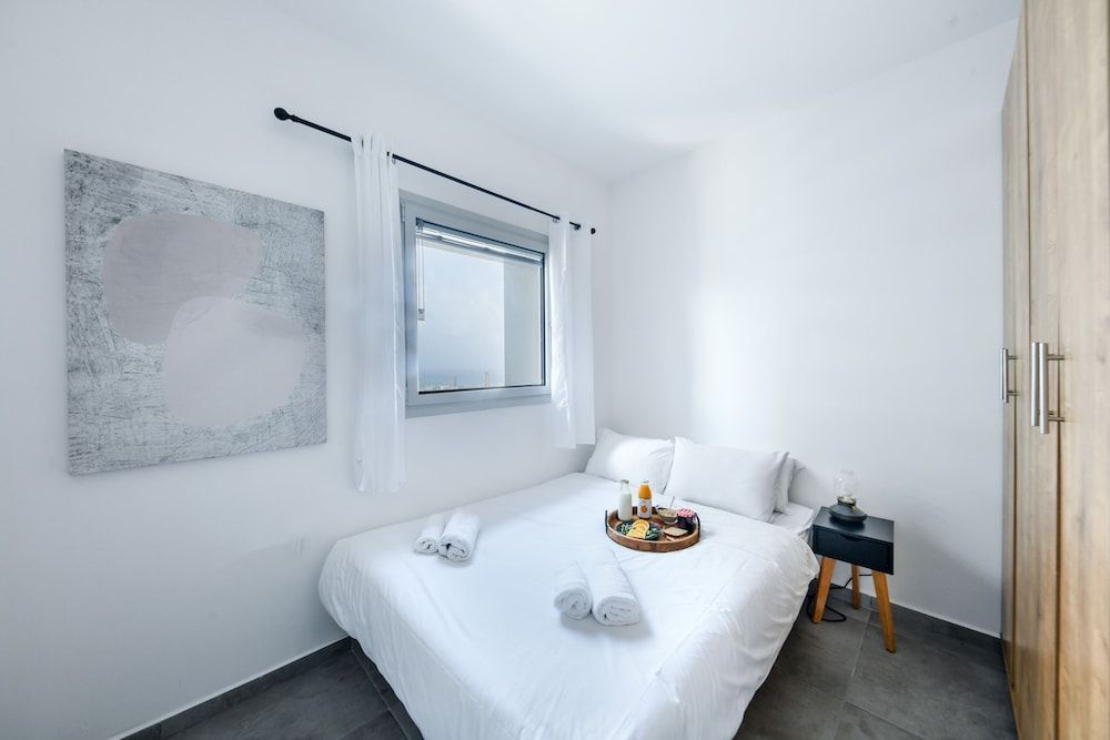 Luxe Apt in Top Tel Aviv Neighborhood Apartment 5