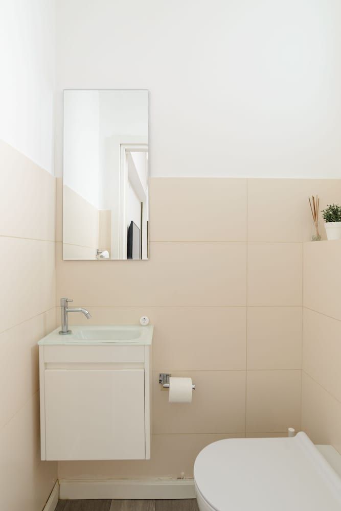 Modern & Design by FeelHome Comfort Apartment 21