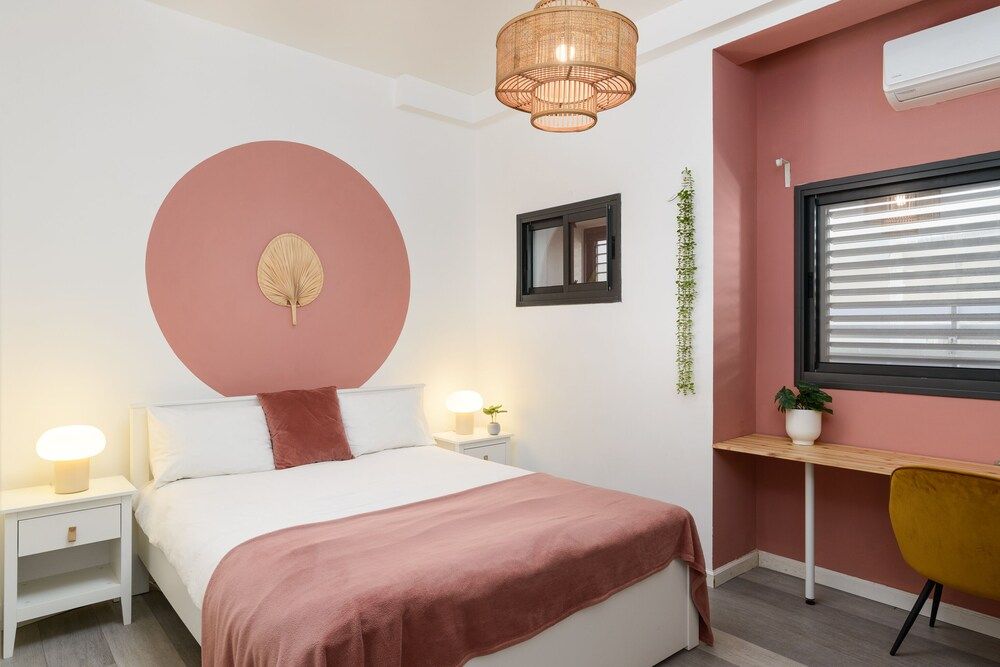 undefined Modern & Design by FeelHome 9