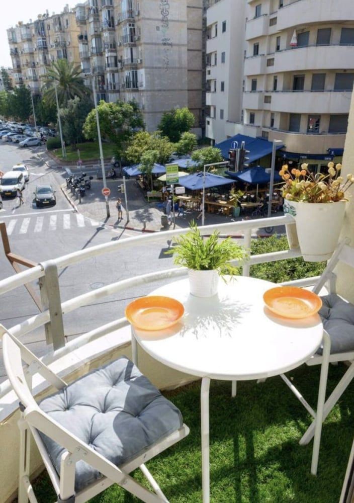 undefined Luxury studio with balcony and parking 9