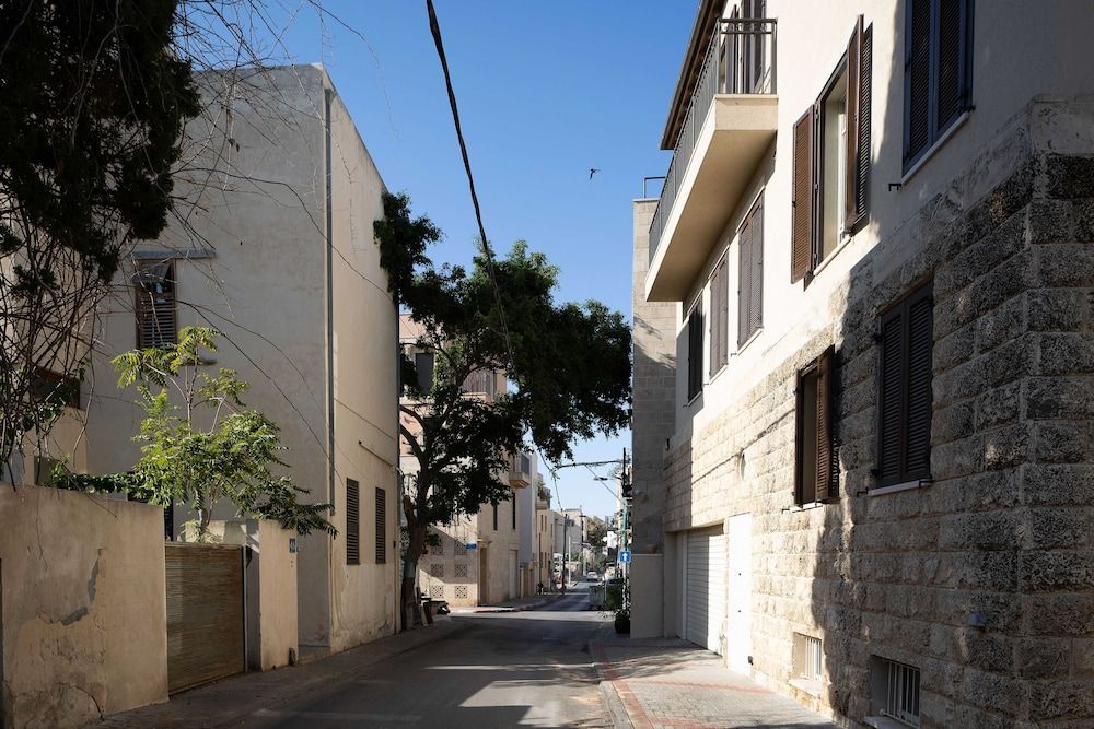 undefined Secret Garden by TLV2RENT 3