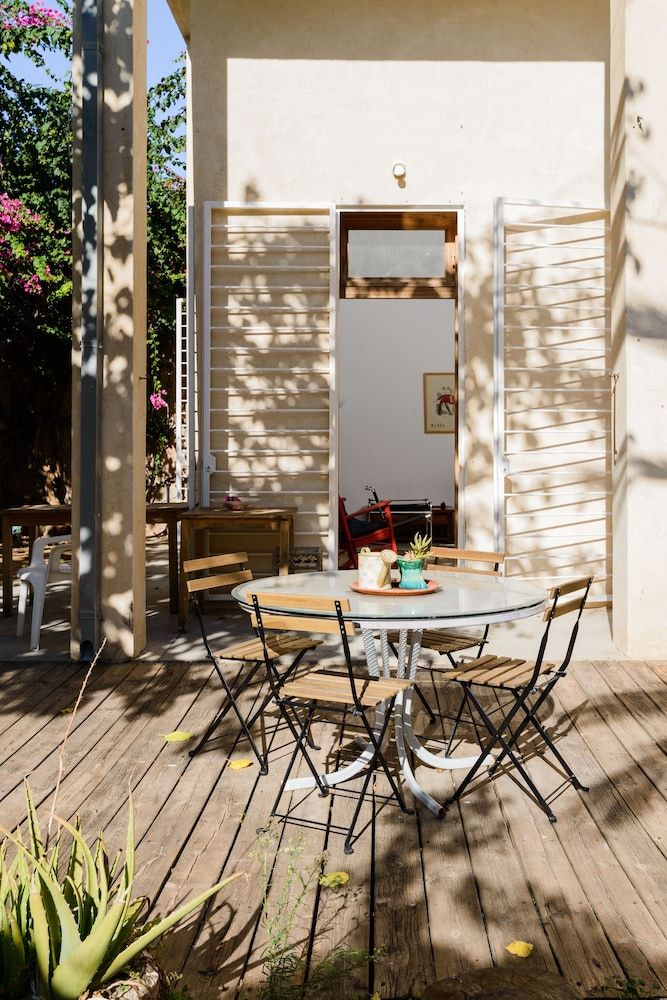 Secret Garden by TLV2RENT Basic Apartment 6