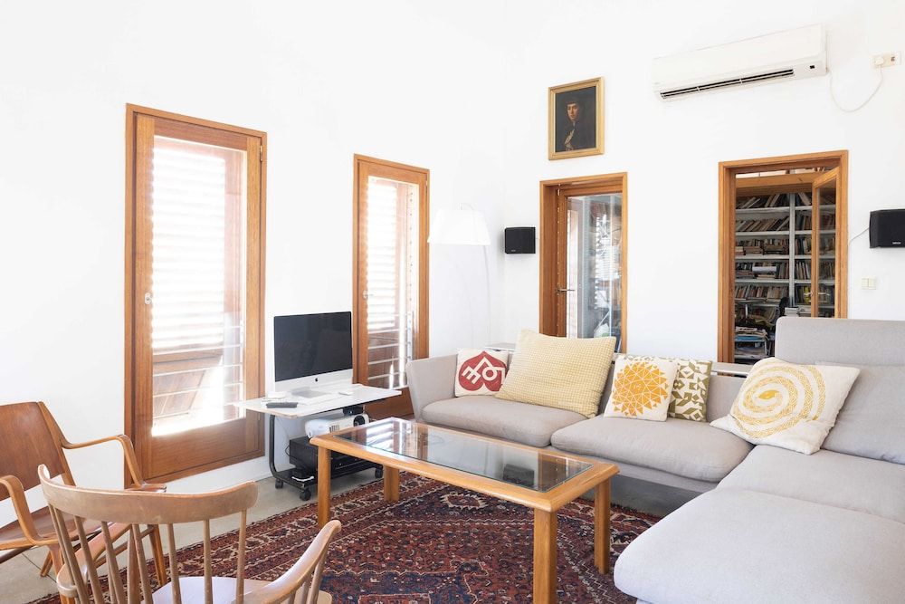 Secret Garden by TLV2RENT Business Duplex 17