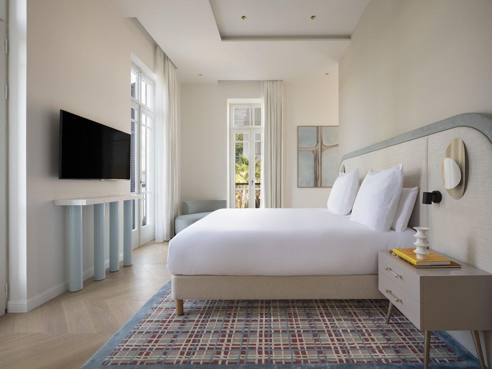 Junior Suite, 1 King Bed