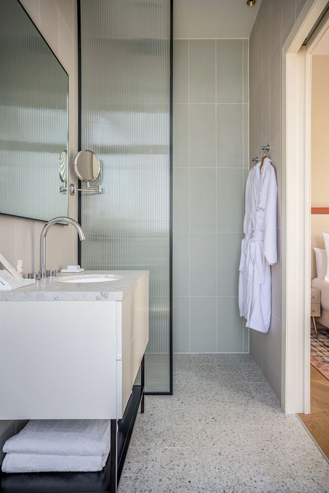 Elkonin Tel Aviv - MGallery Superior Room, 1 King Bed 8