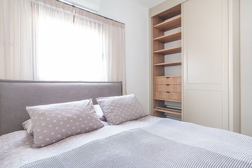 Ecletic by TLV2RENT Deluxe Apartment 3