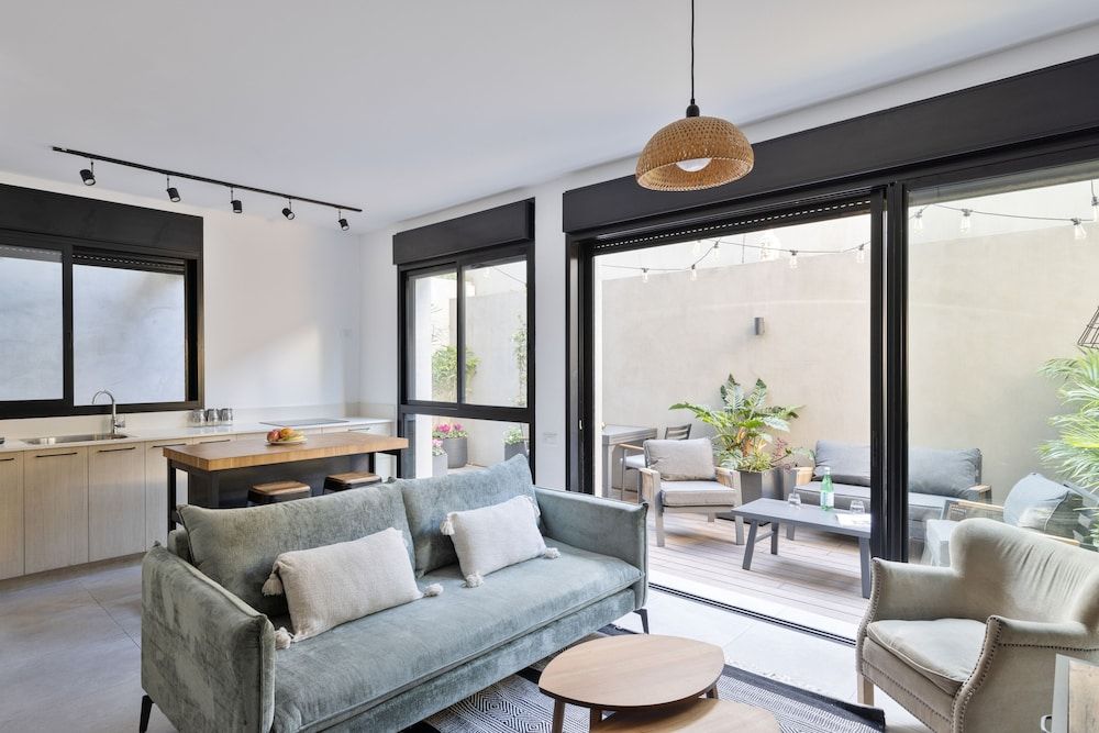 Ecletic by TLV2RENT Business Apartment 12