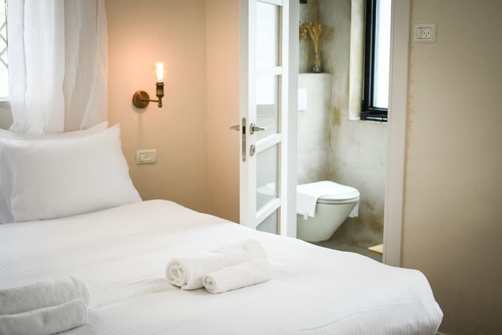 undefined Stylish and Modern 3BR TelAviv Apartment 6