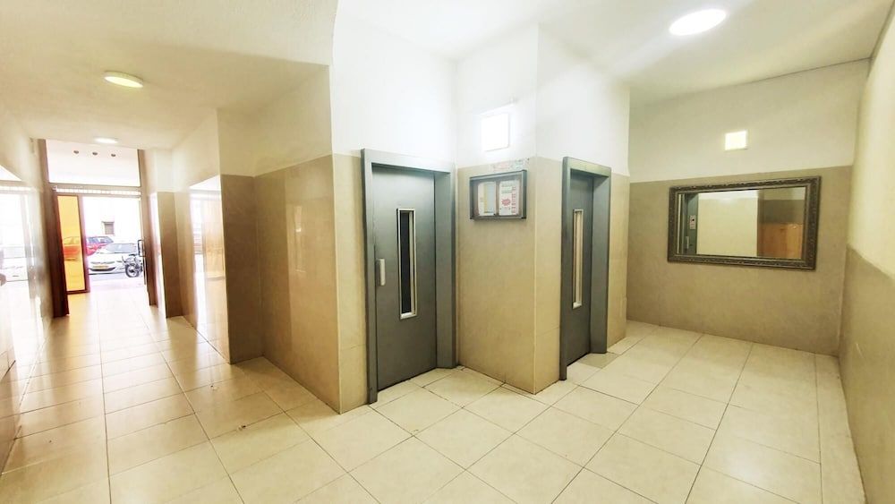 Masaryk Musk in Bat Yam Apartment 21