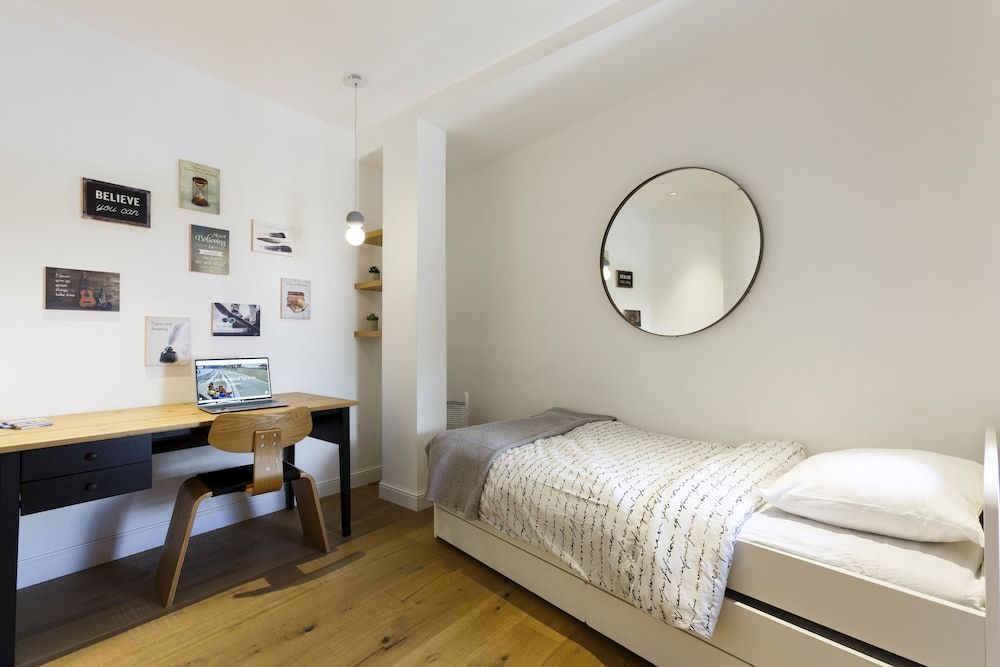 AirTLV-Bazel Apartment With Balcony City Apartment, Balcony, City View 7