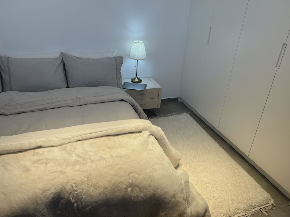 Prince Palace Tel Aviv Presidential Penthouse, 2 Bedrooms, Balcony, Sea View 5