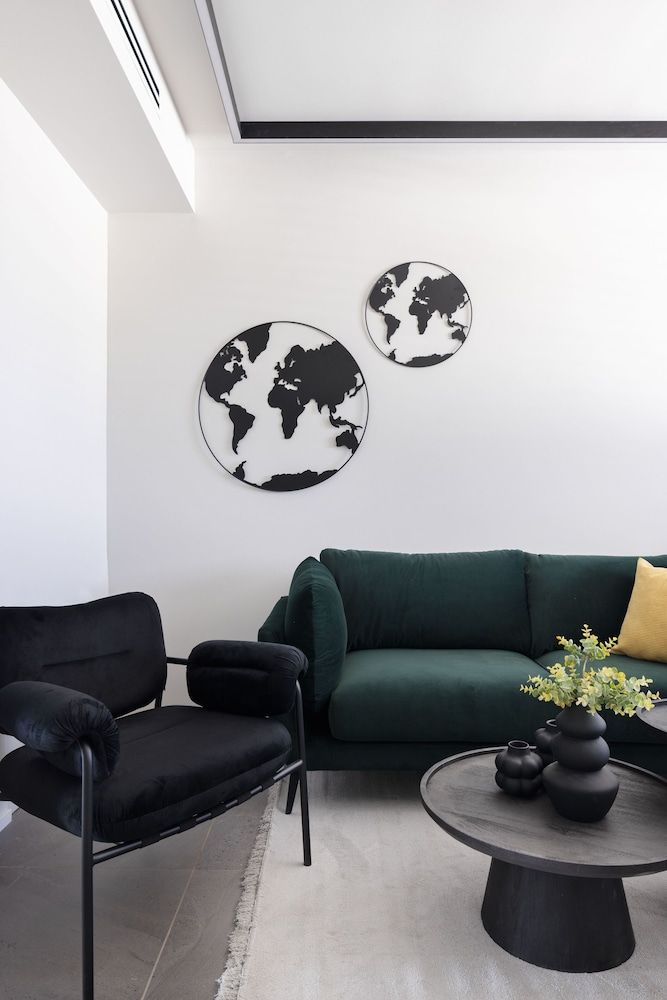 Skyline Serenity by tlv2rent Deluxe Apartment 15