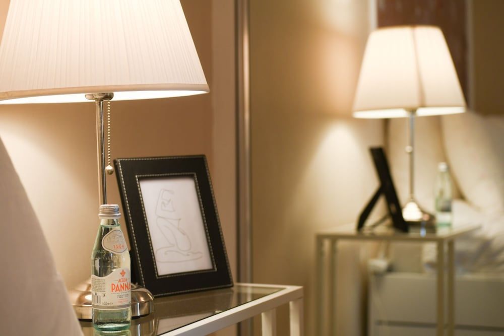 undefined Boutique 1BR Apt with parking 8