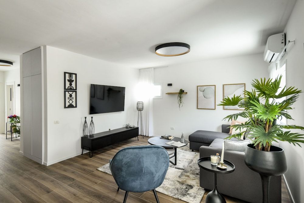 Relax in a Rural Retreat 2BR Apt wGarden Apartment 21