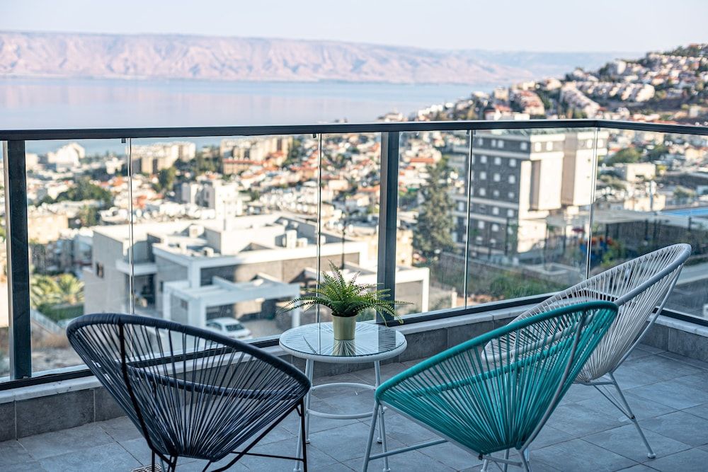 Dov Garden apartment with private pool Luxury Apartment 50