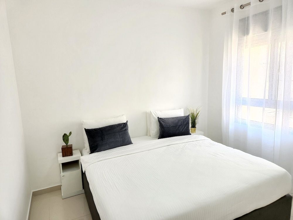 Family Apartment, 2 Queen and Sofa Bed, 2 Bedroom, City View, Balcony