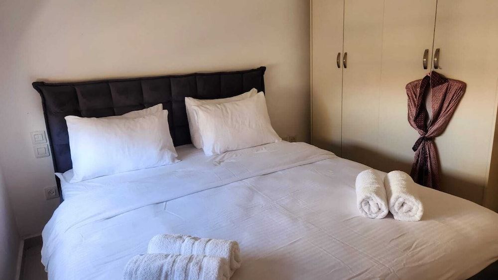 Family Apartment, 2 Double and Sofa Bed, 2 Bedroom, City View, Balcony
