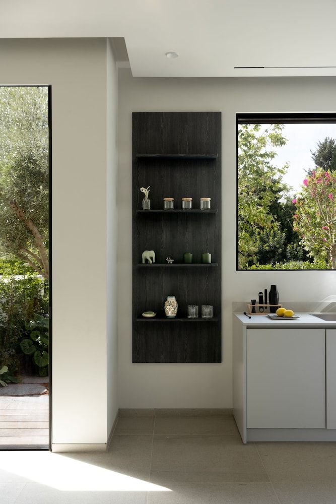 The Y House Luxury Villa 14