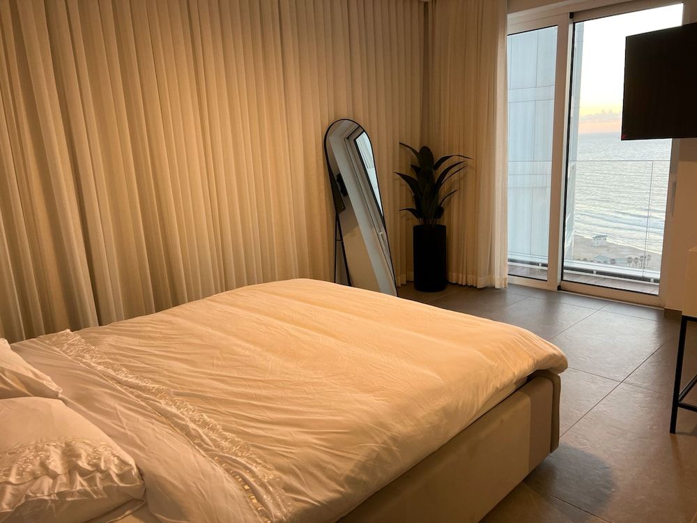 Presidential Penthouse, 4 Bedrooms, Private Pool, Sea View