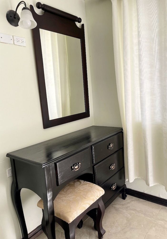 Starlight Chalet Luxury Room 3