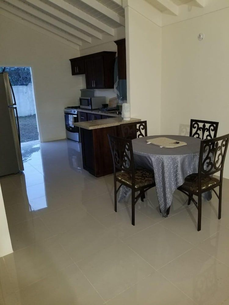 House, 2 Bedrooms, Non Smoking