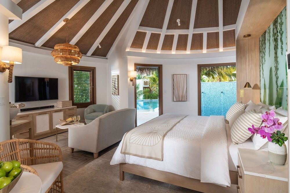 Suite, 1 King Bed, Private Pool (Coyoba Villa, Butler)