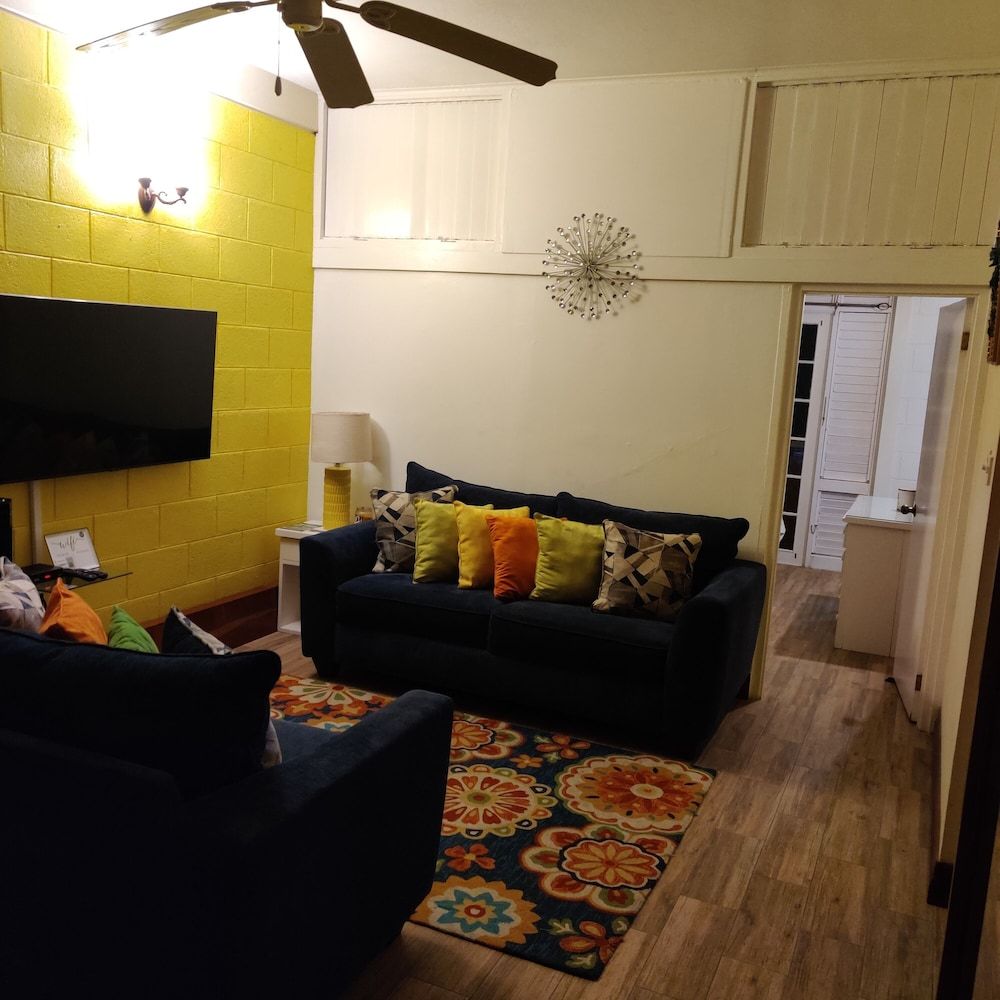 Fisherman's Point Ocean View Hotel Deluxe Apartment 16