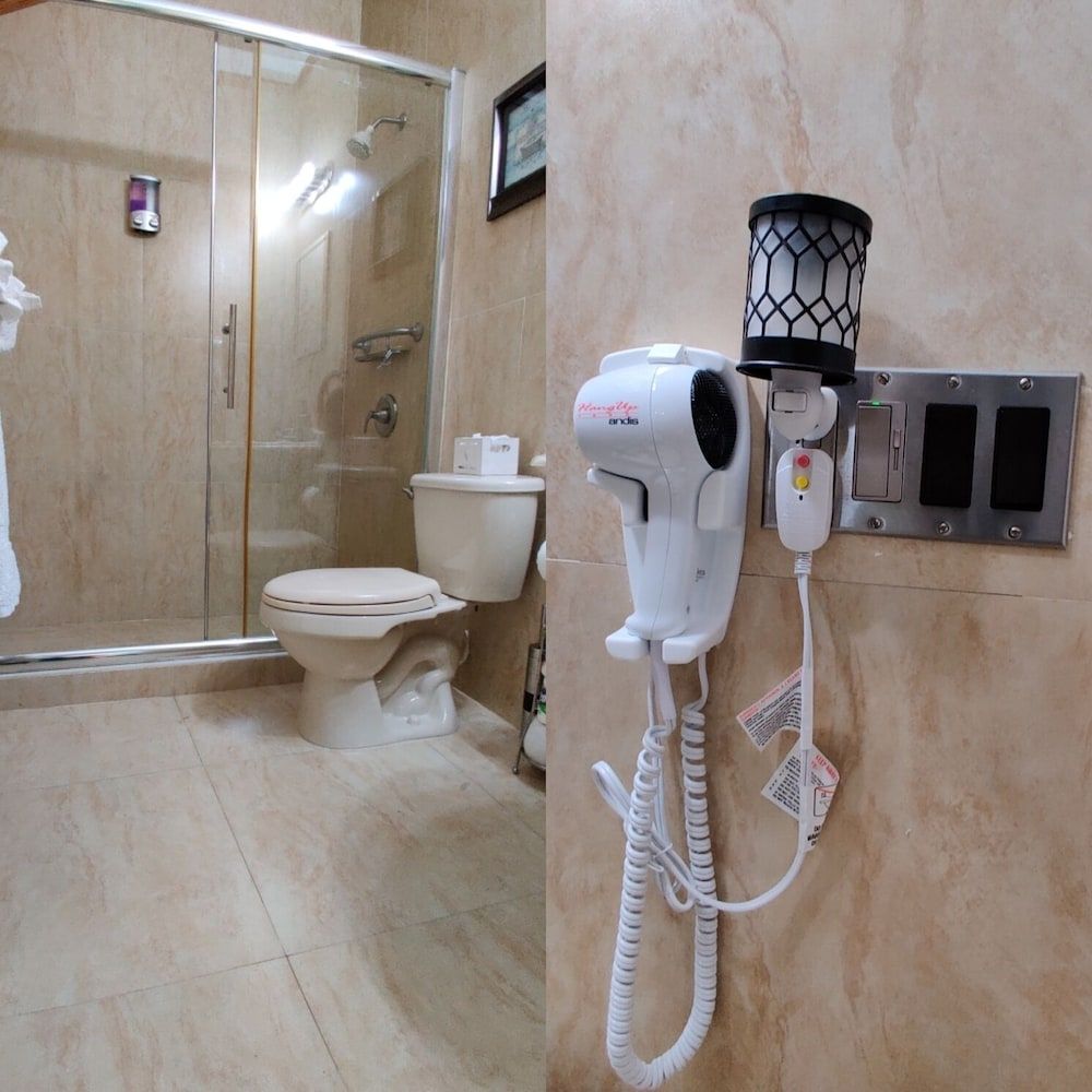 Fisherman's Point Ocean View Hotel Family Apartment, 2 Bedrooms, Non Smoking, Ocean View 23